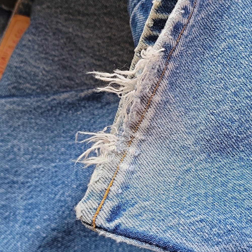 Men's 38x32 550 Levi Jeans - Picture 4 of 5